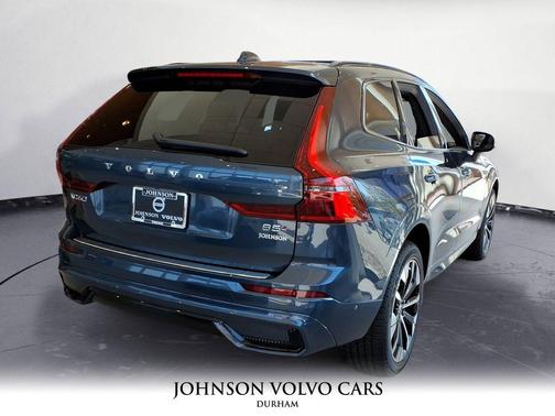 2026 Volvo XC60 B5 Plus