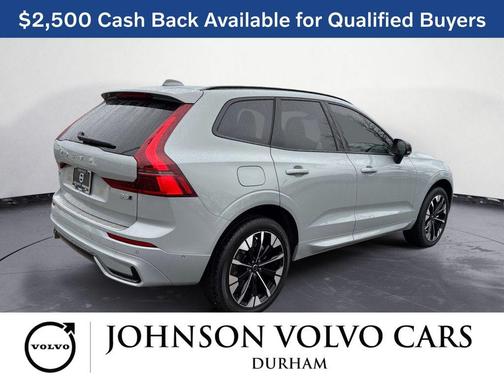 2026 Volvo XC60 B5 Plus