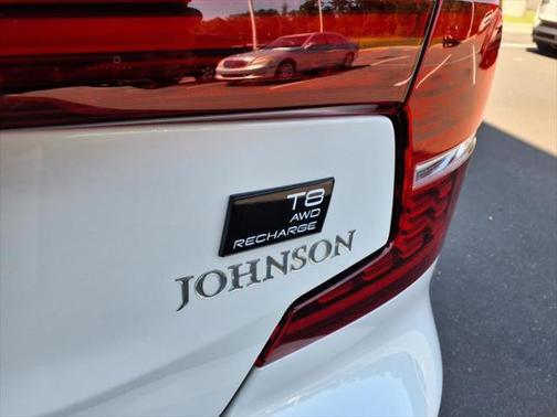 2024 Volvo S60 Recharge Plug-In Hybrid T8 Plus Black Edition