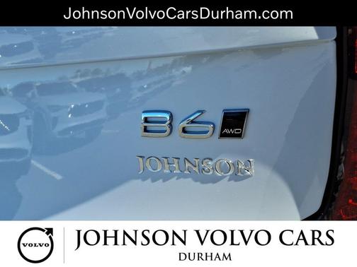 Crystal White Pearl 2026 Volvo XC90 B6 Ultra 7-Seater