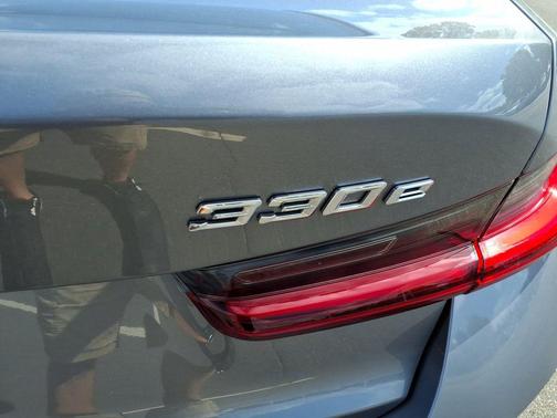 2024 BMW 330e Base