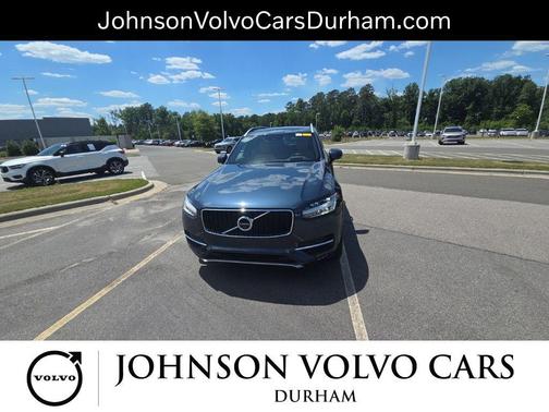 -Select- 2019 Volvo XC90 T6 Momentum