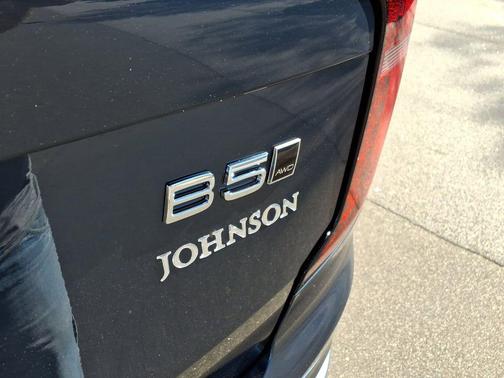 2026 Volvo XC90 B5 Ultra 6-Seater