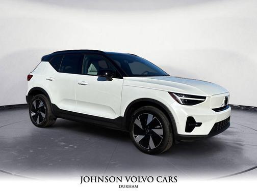 2026 Volvo EX40 Twin Motor Plus