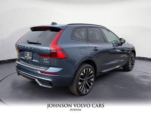 2026 Volvo XC60 B5 Ultra