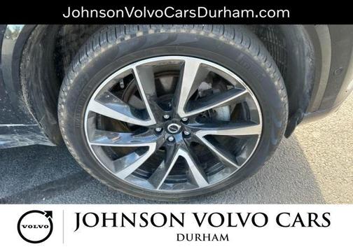 Onyx Black Metallic 2023 Volvo XC90 B6 Plus 6-Seater