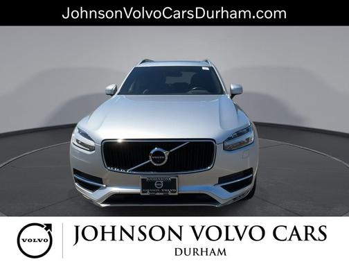 Bright Silver Metallic 2018 Volvo XC90 T5 Momentum