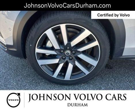 Silver Dawn Metallic 2025 Volvo V90 Cross Country Plus, B6 AWD Gas (mild hybrid)