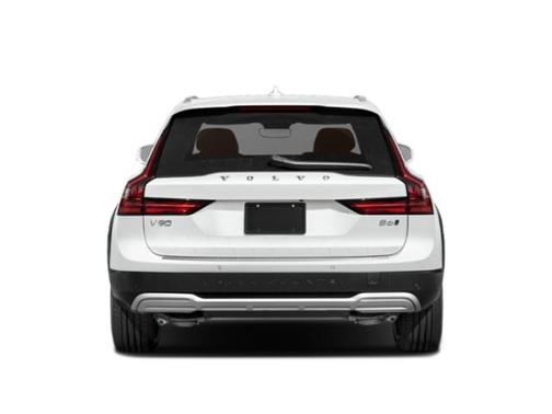 2025 Volvo V90 Cross Country Plus, B6 AWD Gas (mild hybrid)