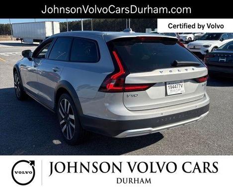 Silver Dawn Metallic 2025 Volvo V90 Cross Country Plus, B6 AWD Gas (mild hybrid)