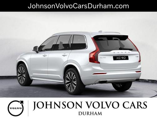 2020 Volvo XC90 T6 Momentum