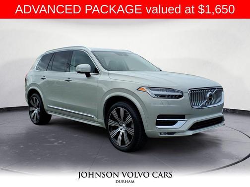 2022 Volvo XC90 T6 Inscription