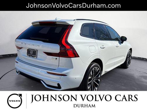 2026 Volvo XC60 B5 Ultra