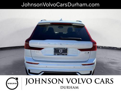 2026 Volvo XC60 B5 Ultra