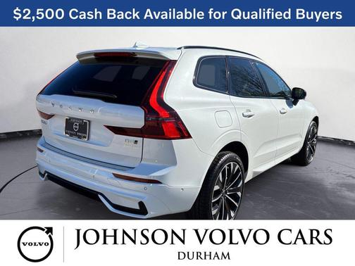 2026 Volvo XC60 B5 Ultra