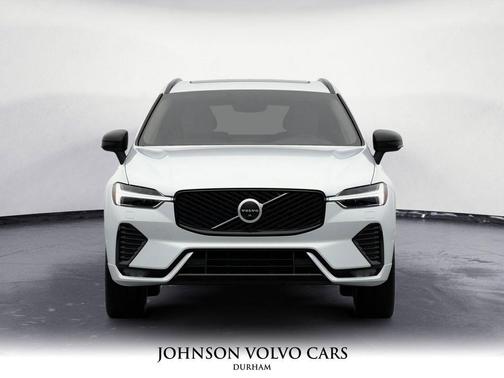 2026 Volvo XC60 B5 Ultra