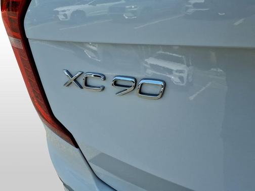 2023 Volvo XC90 B6 Plus 7-Seater
