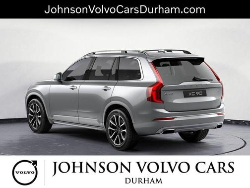 2018 Volvo XC90 T6 Momentum
