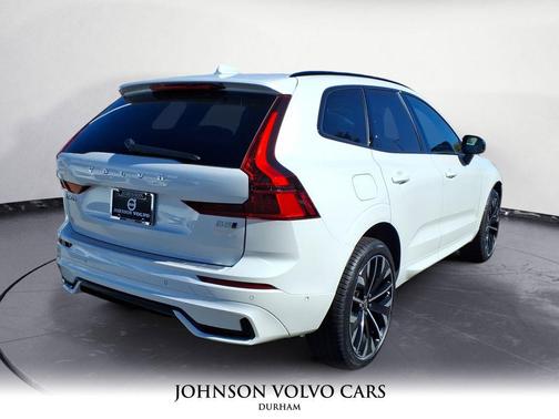 2026 Volvo XC60 B5 Ultra