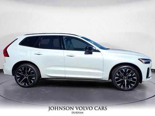 2026 Volvo XC60 B5 Ultra