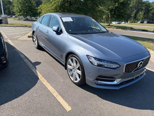 Mussel Blue Metallic 2017 Volvo S90 T6 Inscription