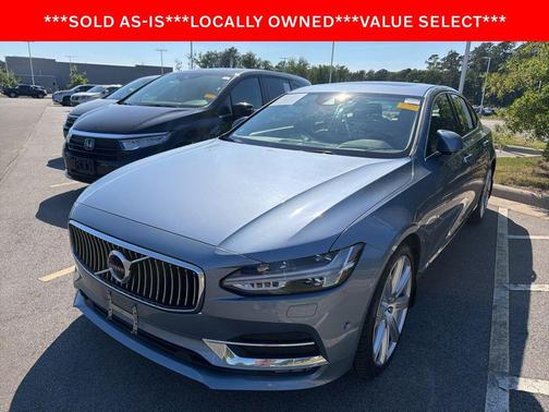 Mussel Blue Metallic 2017 Volvo S90 T6 Inscription