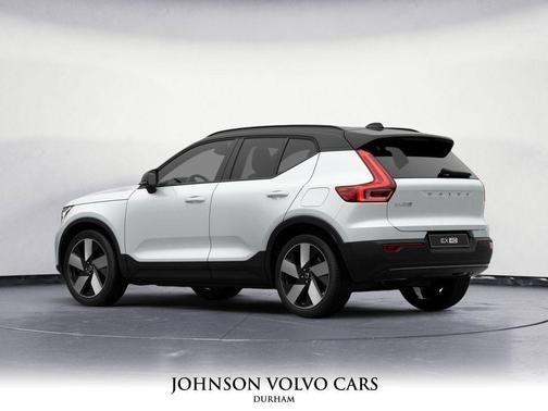 2026 Volvo EX40 Single Motor Extended Range Plus