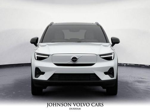 2026 Volvo EX40 Single Motor Extended Range Plus
