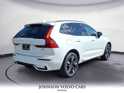2026 Volvo XC60 B5 Plus