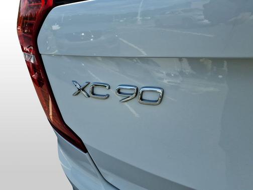 2020 Volvo XC90 Hybrid T8 Inscription 6 Passenger