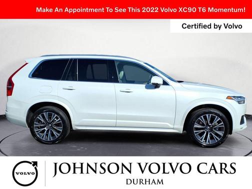 2022 Volvo XC90 T6 Momentum