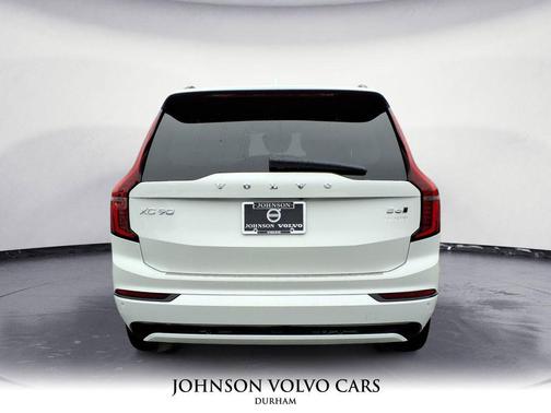 2026 Volvo XC90 B6 Ultra Dark Theme 7-Seater