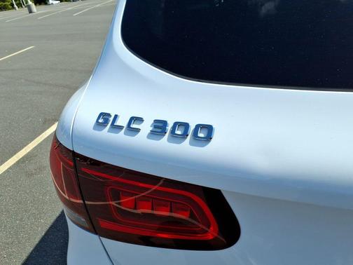 2020 Mercedes-Benz GLC 300 4MATIC