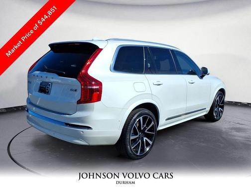 2024 Volvo XC90 B6 Plus Bright Theme 7-Seater