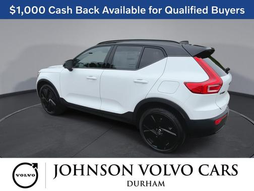Crystal White 2026 Volvo EX40 Black Edition Ultra, Twin Motor, Fully electric