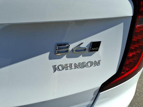 2026 Volvo XC90 B6 Ultra Dark Theme 7-Seater