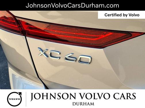 2024 Volvo XC60 B5 Plus Dark Theme