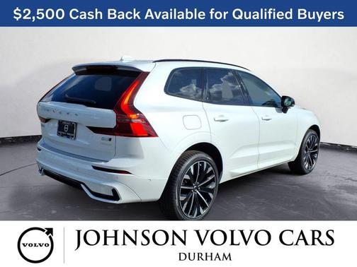 2026 Volvo XC60 B5 Ultra