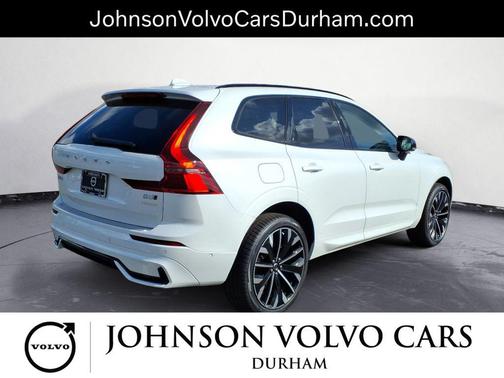 2026 Volvo XC60 B5 Ultra