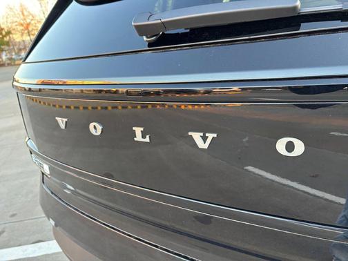 2025 Volvo EX30 Twin Motor Ultra