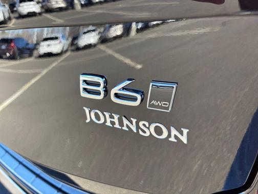 2026 Volvo XC90 Ultra, B6 AWD Gas (mild hybrid), Gasoline, Bright, 7 Seats