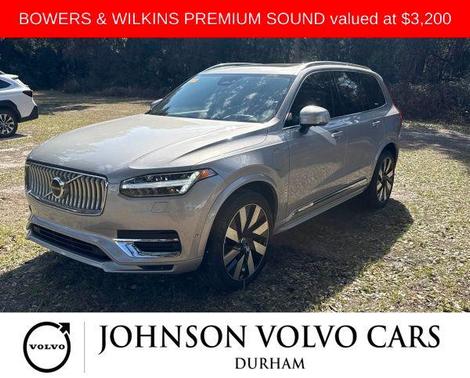 Silver Dawn Metallic 2023 Volvo XC90 Recharge Plug-In Hybrid T8 Ultimate 6-Seater
