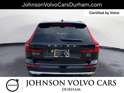 2023 Volvo XC60 B5 Plus Bright Theme