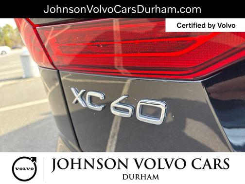 2023 Volvo XC60 B5 Plus Bright Theme