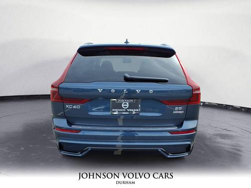 2026 Volvo XC60 B5 Ultra