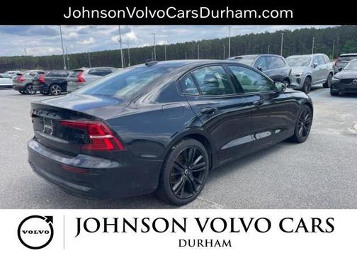 Onyx Black Metallic 2024 Volvo S60 B5 Plus Black Edition