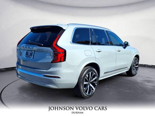 2026 Volvo XC90 B5 Core