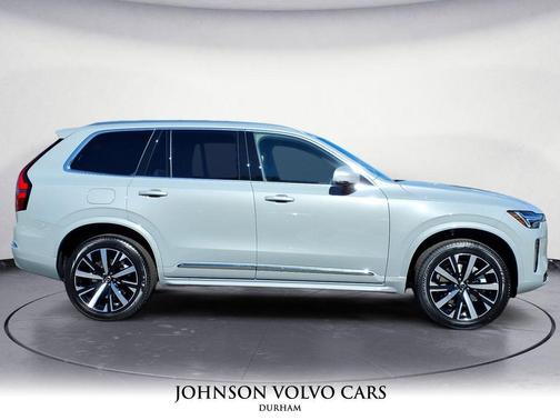 2026 Volvo XC90 B5 Core