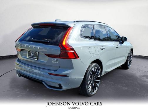 2026 Volvo XC60 B5 Ultra