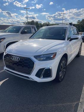 2024 Audi Q5 45 S line Premium Plus